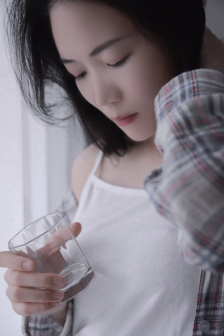 漂亮阿姨的性教育